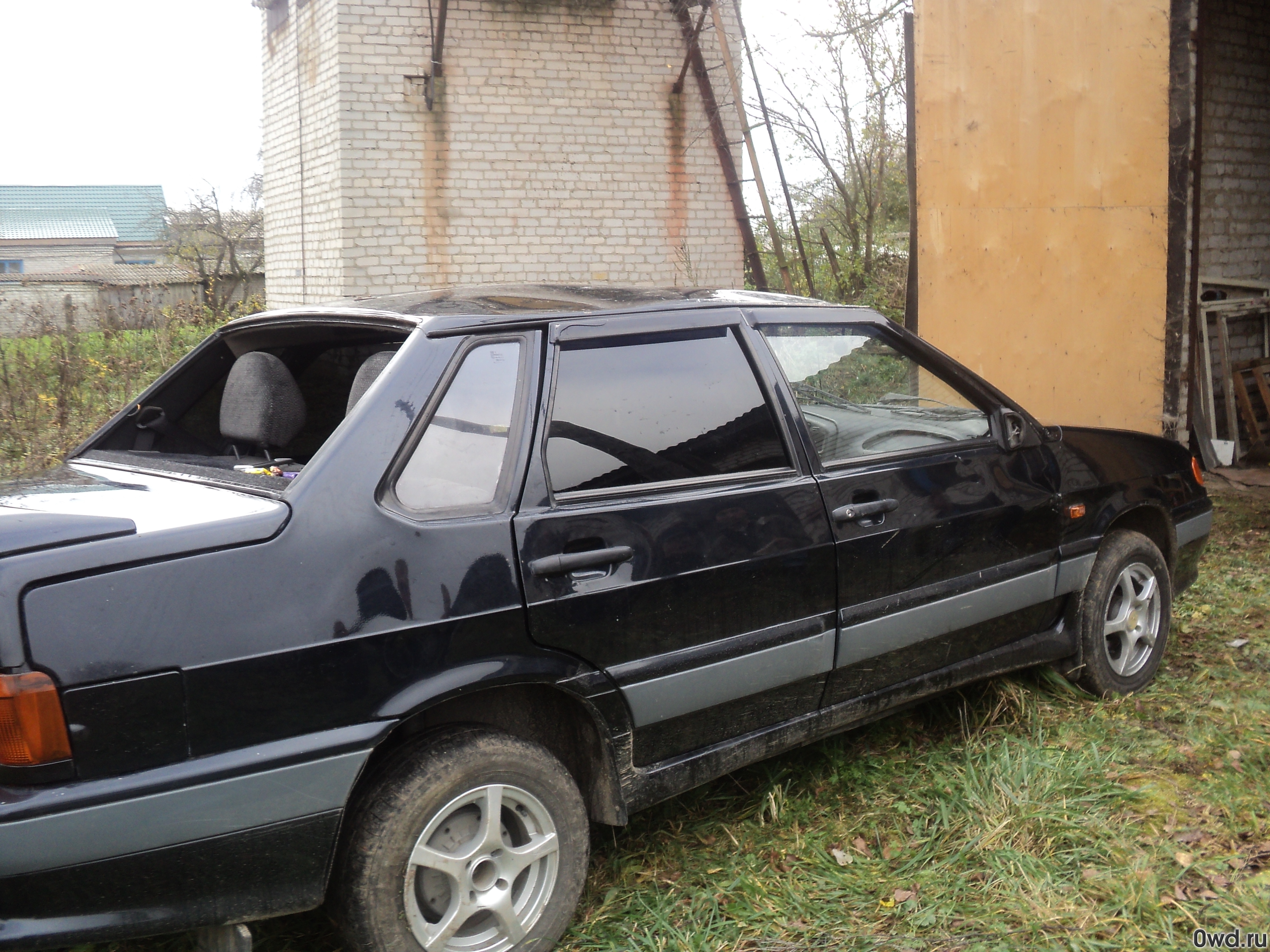 Битый автомобиль LADA (ВАЗ) 2115 (2006) в Брянске